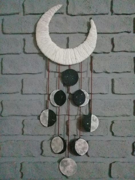 Moon Diy Decor Craft Ideas, Moon Diy Decor, Diy Moon Decor, Witchy Crafts Diy Projects, Moon Crafts, Diy Room Decor For Teens, Ramadan Crafts, Witchy Crafts, Diy Wall Art Decor