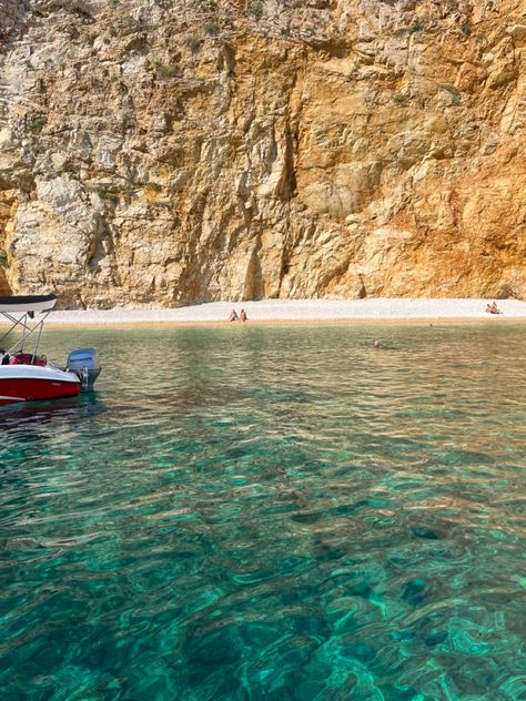 Golden beach - Krk island, Croatia; #beach #summer #island #sand #sea #ocean #oceanview #summervibes #boat #bostday #sunny #sun #sunshine #friends #fun #waves #clearwater #goldenbeach #goldenbay #bay #vacation #croatia #bucketlist #beautiful #holiday #hrvatatska #krk #plaza #swiing #sailing Krk Island Croatia, Krk Island, Krk Croatia, Summer Island, Croatia Beach, Lovely Places, Sand Sea, Golden Beach, Euro Summer