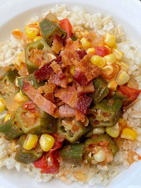 Okra And Tomato Recipe, Fresh Okra, Okra Gumbo, Okra And Tomatoes, Okra Recipes, Tomatoes Recipe, Gumbo Recipe, Cooking White Rice, Cooked Vegetables