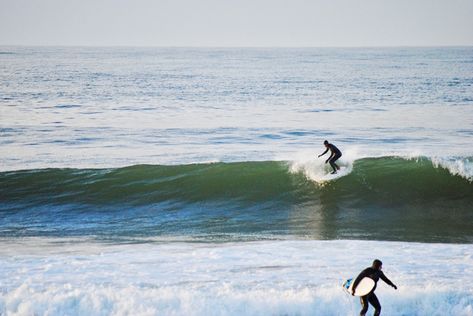 Surfing In Ireland, Ireland Surfing, Surf Ireland, Irish Beach, Ireland Aesthetic, Best Surfing Spots, Surf Instructor, Professional Surfers, Under The Shadow