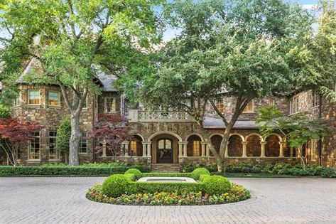 312 White Drive, Colleyville, TX Real Estate - Colleyville Homes for Sale | realtor.com® Colleyville Texas, No Grass Backyard, Real Estate Luxury, Luxury Real Estate Marketing, Homes Luxury, Gazebo Pergola, Home Magazine, House And Home Magazine, Luxury Property