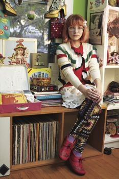 Tavi Gevinson Style Rookie, Rookie Magazine, Tavi Gevinson, Granny Chic, Square Print, The New Yorker, Up Girl, New Yorker, Printed Leggings