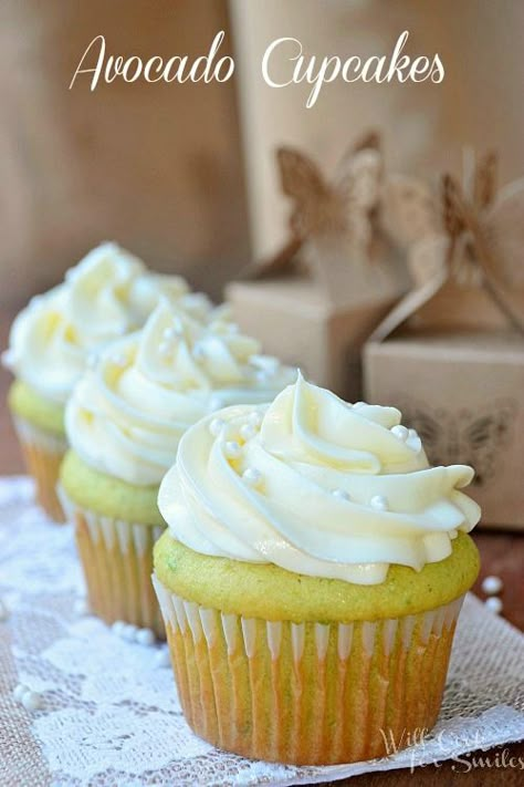 Avocado Cupcakes - Will Cook For Smiles Avocado Cupcakes, Creative Cupcake Recipes, Mousse Parfait, Key Lime Cupcakes, Cupcake Recipes From Scratch, Lime Cupcakes, Keto Cupcakes, Avocado Mousse, Keto Pancakes