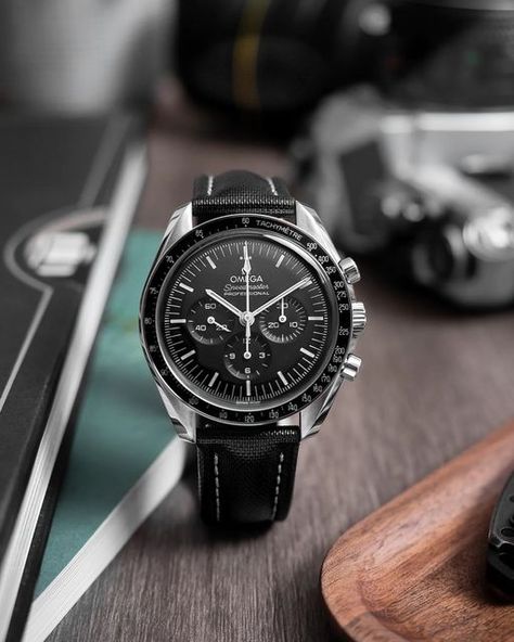 Ian on Instagram: "Tuesday with none other than the Speedy on none other than THE sail cloth strap by @artem.straps 😁👍 Have a wonderful Speedy Tuesday 🏁 #omega #omegaspeedmaster #speedmaster3861 #omegawatches #watchcollector #watchphotography #productphotography #stilllifephotography #speedmaster #speedytuesday #watchcommunity #watchcollection #hodinkee #instawatch #edccommunity #moonwatch" Sail Cloth, Moon Watch, Omega Speedmaster, Watch Collection, Still Life Photography, Omega Watch, Gentleman, Sailing, Wonder