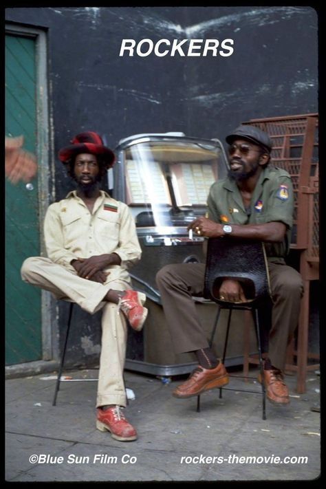 Subway Graffiti, Jamel Shabazz, Train Graffiti, 80s Hip Hop, Mode Hip Hop, Reggae Artists, Reggae Style, Jamaican Music, Roots Reggae