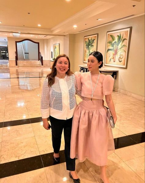 Filipiniana For Oath Taking, Filipiniana Dress Traditional, Modern Filipiniana Outfit Classy Pants, Filipiniana Dress Modern Philippines, Filipiniana Dress Modern, Filipiniana Outfit, Filipino Costume, Filipiniana Top, Modern Filipiniana Gown