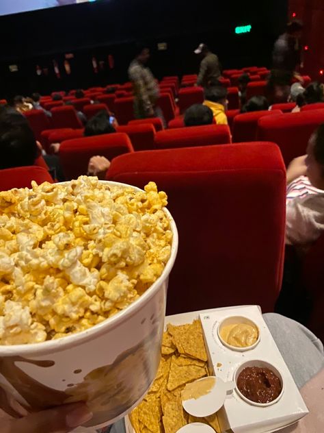 Movie Theater Popcorn Aesthetic, Dunki Movie Snap, Movie Theater Snap, Movie Snapchat, Movie Theatre Aesthetic, Popcorn Basket, Movie Snap, Fake Aesthetic, Fake Post