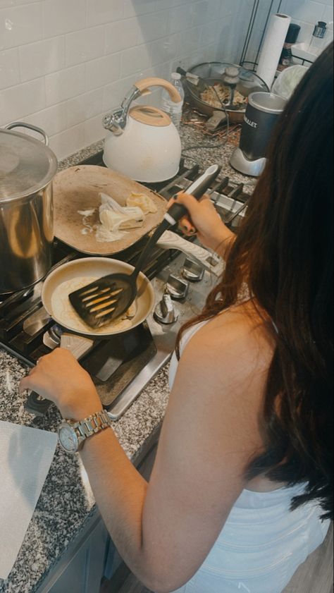 Cooking aesthetic #cooking #baking #aesthetic #pinterest #watch #gold #jewelry #outfits #crepes #future #womanslook #aestheticstyle #vsco Cooking Skills Aesthetic, Cooking Mom Aesthetic, Pinterest Watch, Woman Cooking, Aesthetic Cooking, Baking Aesthetic, Cooking Aesthetic, Super Photo, Dream Woman