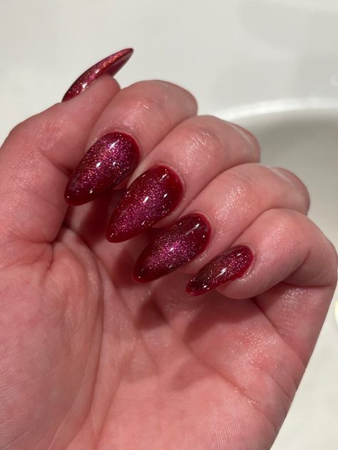 Cat Eye Acrylic Nails, Eye Acrylic Nails, Red Cat Eye Nails, Pink Cat Eye Nails, Nomi Malone, Birthday Mama, Red Cat Eye, Berry Nails, Bday Nails