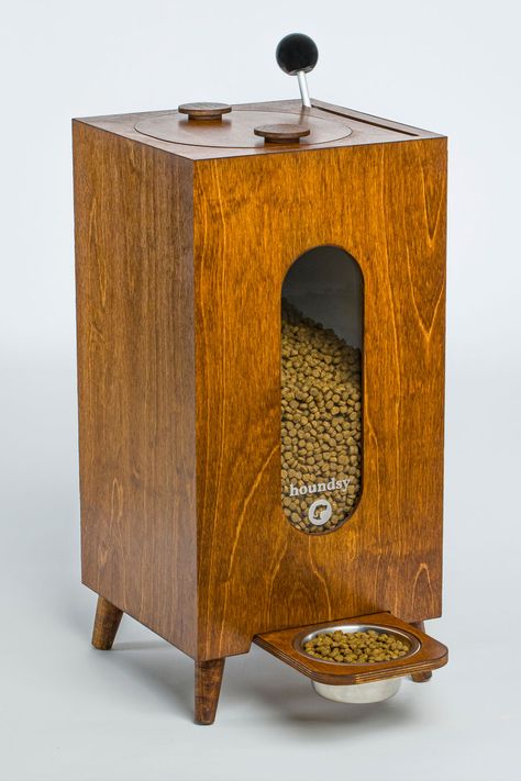 Kibble storage and dispenser system. Modern Dog Feeder, Dog Kibble, Wood Projects That Sell, Wood Dog, Dog Feeder, Safe Cleaning Products, Designer Dog, Modern Dog, Pet Furniture