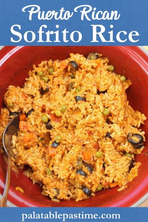 Sofrito Rice Recipes, Recipes That Use Sofrito, Spanish Rice With Vegetables, Cooking With Sofrito, Sofrito Rice, Sazon Recipe, Spanish Rice And Beans, Latino Recipes, Caribbean Dishes