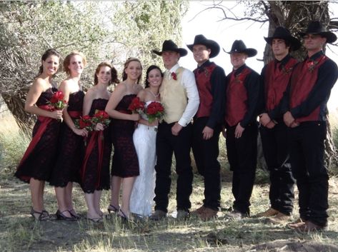 Cowboy Groomsmen Burgundy, Black Jeans Groomsmen Attire, Black Bridesmaid Dresses With Groomsmen In Jeans, Red Country Wedding Theme, Red And Black Country Wedding, Red And Black Western Wedding, Country Groomsmen Attire, Western Wedding Groomsmen, Cowboy Wedding Attire