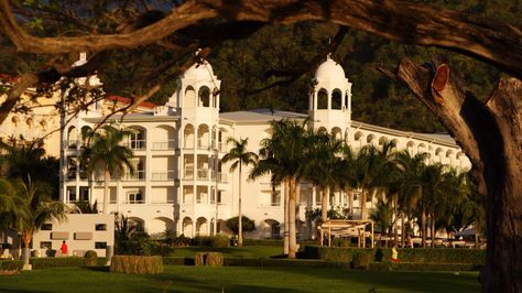 Riu Palace, Guanacaste Costa Rica. ಮೈಟೆ Guanacaste Costa Rica, Riu Palace, Costa Rica, Palace, House Styles