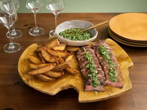 Steak Frites Recipe, Franco Noriega, Grilled Skirt Steak, Parmesan Chips, Potato Wedges Baked, Hot Dish, Steak Frites, Peruvian Recipes, Fresh Oregano