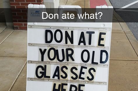 19 Design Fails That Prove Fonts And Spacing Are Everything Sign Fails, Design Fails, Funny Picture, Good Humor, Morning Humor, Humor Memes, Funny Signs, A Sign, Funny Design