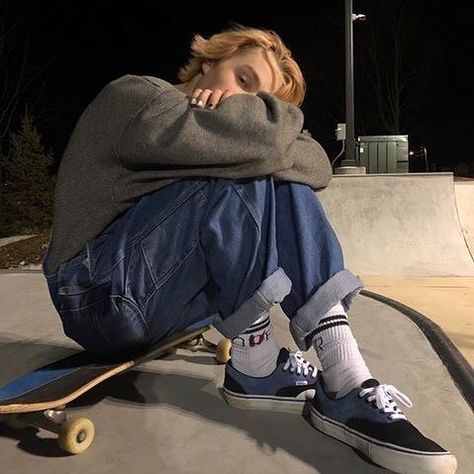 Skater Boys Aesthetic, Skater Boy Clothes, Skater Boy Style, Skater Boy Aesthetic, Skater Boy Outfits, Skate Boy, Indie Boy, Skater Outfits, Guy Fits