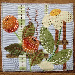 Textile Art Embroidery Hand Stitching, Lisa Mattock, Free Motion Embroidery Applique, Stitching Flowers, Textile Art Embroidery, Folding Origami, Fabric Postcards, Fabric Cards, Applique Quilting