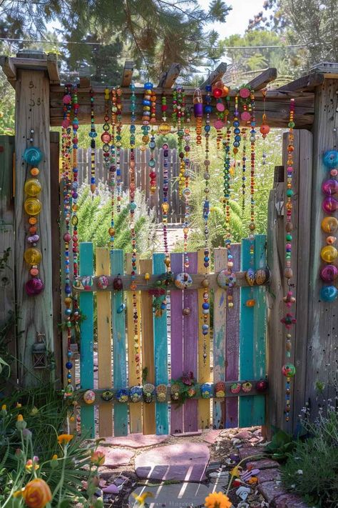 Boho Entrance, Magical Yard, Garden Gate Ideas, Garden Entry, Fairytale Garden, Boho Eclectic Decor, Garden Gate Design, Play Garden, Gate Ideas