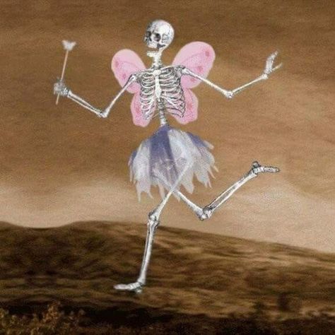 Haikyuu Boyfriend, Skeleton Pics, She Was A Fairy, Skeleton Girl, Business And Finance, Arte Alien, Leg Sleeve Tattoo, Funny Skeleton, Skeleton Art