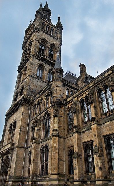 Architecture Motivation, Edinburgh Aesthetic, Harry Potter Places, Boarding School Aesthetic, University Building, Glasgow University, London Dreams, Scotland Tours, College Library