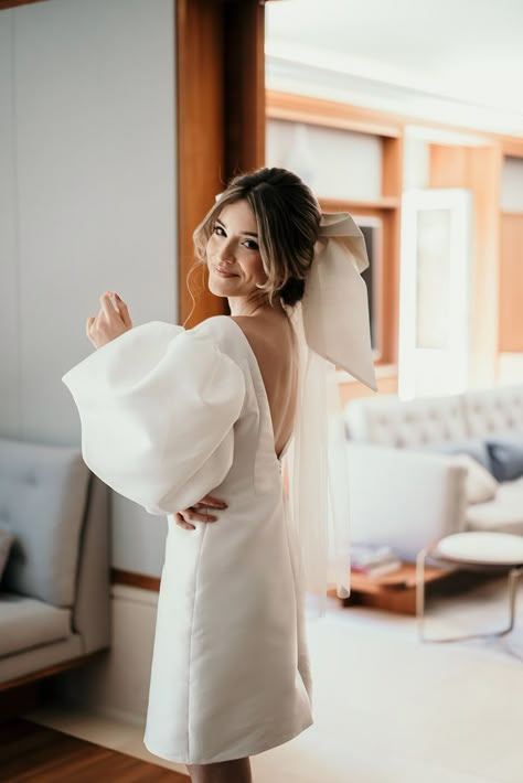 Short Modern Bridal Dress with Large Puffy Sleeves | The Berkeley Hotel, Knightsbridge Wedding Suits For Bride, Modern Bridal Dress, Asian Wedding Dress, Stylish Wedding Dresses, Ceremony Dresses, Classic Wedding Dress, Mini Robes, Modern Bridal, Civil Wedding