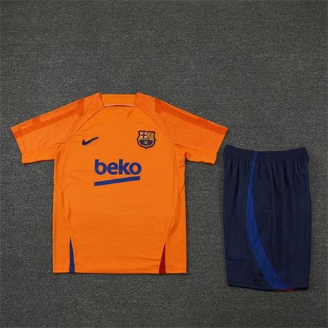 Football Training Kit, Barcelona Training, Training Kit, Football Training, Football Kits, Fc Barcelona, Passion For Fashion, Barcelona, Football