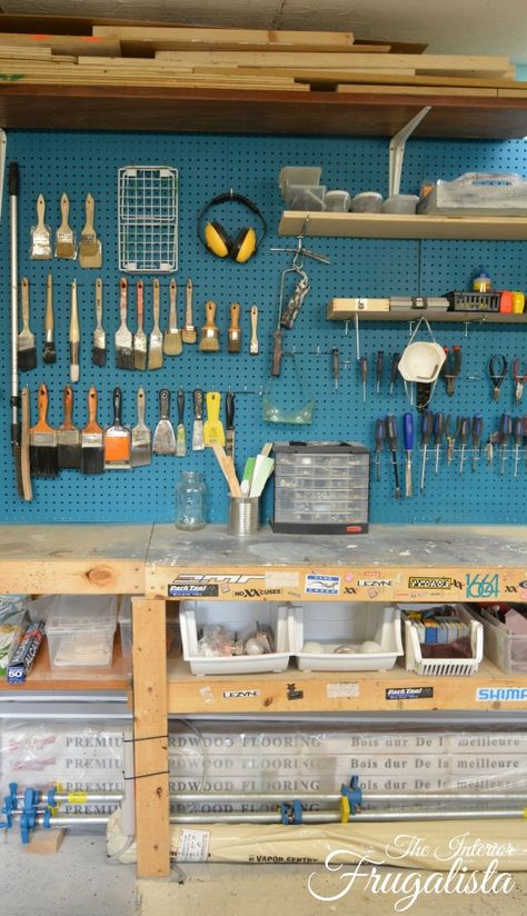 An organized Basement Workshop with Paint Brush Pegboard storage and DIY Workbench|The Interior Frugalista Basement Tool Organization Ideas, Boho Apartment, Basement Organization, Basement Workshop, Pegboard Storage, Garage Organisation, Garage Tool Organization, Shed Organization, Tool Room