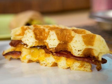 Cornmeal Waffles, Waffle Sandwiches, Bacon Waffles, Bobby Flay Recipes, Kid Friendly Breakfasts, Mustard Recipe, Maple Mustard, Waffle Sandwich, Bobby Flay