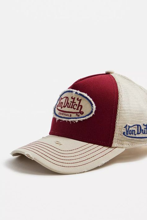 Von Dutch - Casquette Trucker rouge | Urban Outfitters FR Casquette Von Dutch, Von Dutch Hat, Trash Fashion, White Trash, Von Dutch, Custom Shoes, Trucker Cap, Fashion Boots, Hats For Men