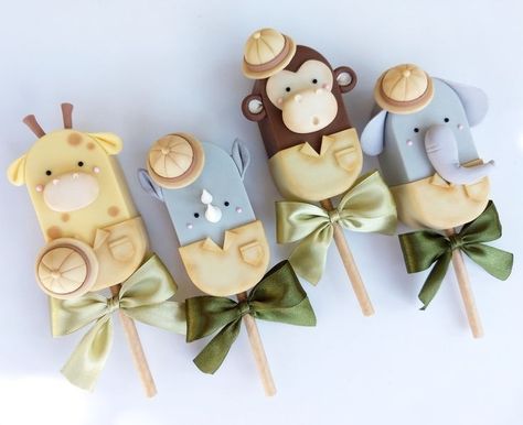 Safari Theme Cakesicles, Safari Cakesicles, Safari Cakepops, Safari Cake Pops, Cupcakes Safari, Safari Cupcakes, Safari Cake, Baby First Birthday Cake, Fondant Cake Designs