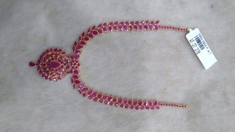 Kempula Haram Designs, Kempu Necklace, Ruby Necklace Designs, Ruby Jewelry Necklaces, Temple Jewellery Earrings, Haram Designs, Fancy Jewelry Necklace, Antique Gold Jewelry Indian, Gold Jewelry Simple Necklace