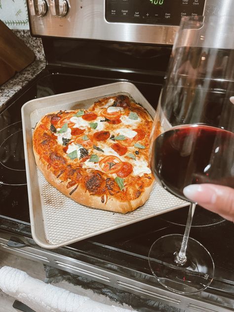 pizza + vino Pizza Vino, Pizza, Pizzas