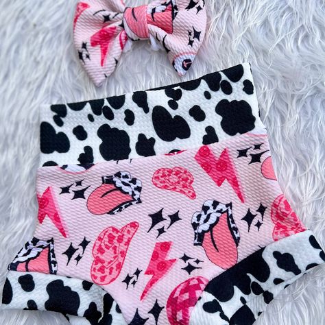 Western Baby Clothes, Cow Outfits, Western Birthday Party, Farm Themed Birthday Party, Pink Disco, Girl Western, Cowgirl Birthday Party, Cow Spots, Western Babies