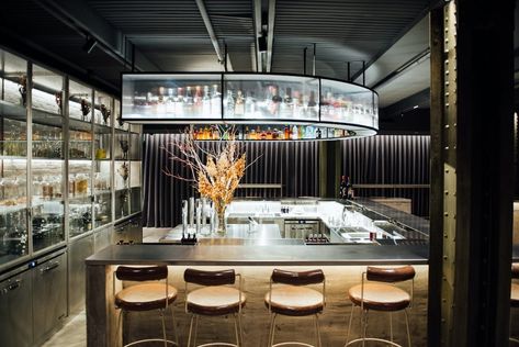 Stillife: The beautiful speakeasy in Old Montreal - Tastet Stainless Steel Counters, Coffee Shop Bar, Old Montreal, Old Bricks, Keep The Lights On, Hotel Interiors, Industrial Buildings, Hospitality Design, Hotel Design