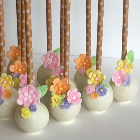 Floral Cake Pops, Baby In Bloom Cake Pops, Wildflower Cakesicles, Cake Pop Daisy, Wildflower Theme Cake Pops, Floral Cake Pops Pretty Flowers, Gender Reveal Cake Pops, Fairy Garden Cake, Flower Cake Pops