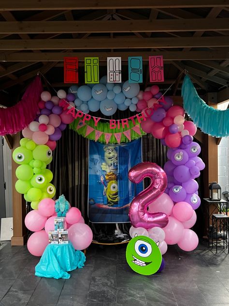 Monsters Inc Decorations, Monster 1st Birthdays, Monster Inc Birthday, Monster Inc, 1st Birthdays, Monsters Inc, 2nd Birthday Parties, Balloon Arch, Toddler Activities