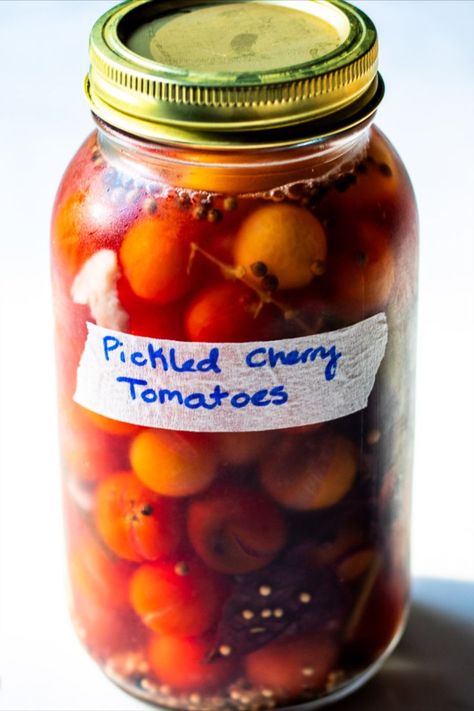 Pickled Tomatoes in a mason jar with a masking tape label Pickled Tomatoes Recipe, Pickled Tomatoes, Dried Chili Peppers, Pickling Salt, Tomatoes Recipe, Tomato Season, Summer Recipe, Pickled Vegetables, Wild Edibles