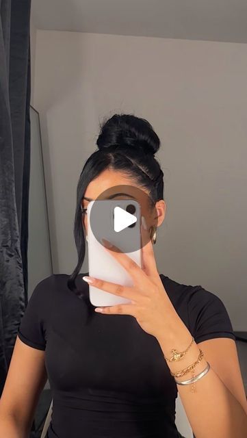 Alisha Kaur on Instagram: "side part updo with a twist😚🖤   Products used: @ghdhair chronos straightener in ‘Cyber Lime’ 💚 @ecostyle_uk olive oil styling gel   #hairtutorial #hairinspo #hairideas #tutorial #updo #sidepart #hairstyle #hairstyles #bun #reels #explore" Side Part Updo, Hairstyles Bun, Styling Gel, Side Part, Hair Inspo, Hair Tutorial, Olive Oil, Siding, Twist