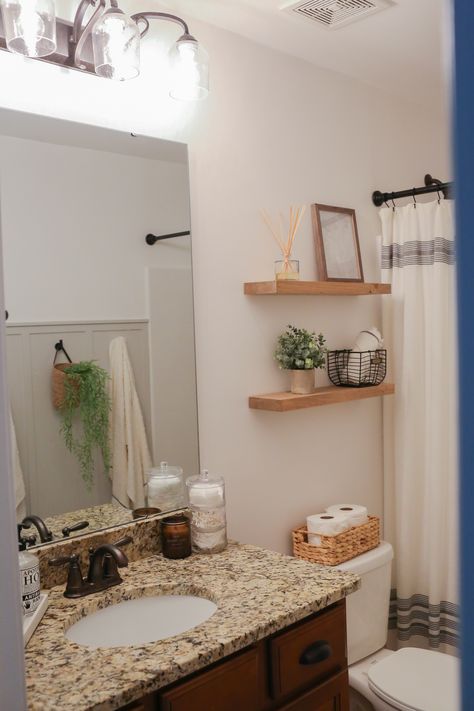 Do It Yourself : Easy Board & Batten, Budget-Friendly Guest Bathroom Makeover – Always, Andreanna Guest Bathroom Makeover, Makeover Bathroom, Home Decor Bathroom, Small Bathroom Ideas Modern, Bathroom Decor Ideas Colors, Bathroom Remodel With Tub, Hallway Ideas Entrance Interior Design, Tiny Bathroom, Simple Bathroom