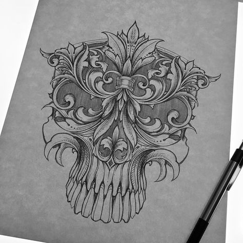 Ornamental Back Tattoo, Ornament Tattoo, Skull Sketch, Tattoo Outline Drawing, Skull Art Drawing, Skulls Drawing, Tattoo Stencil Outline, Skull Tattoo Design, Tattoo Art Drawings