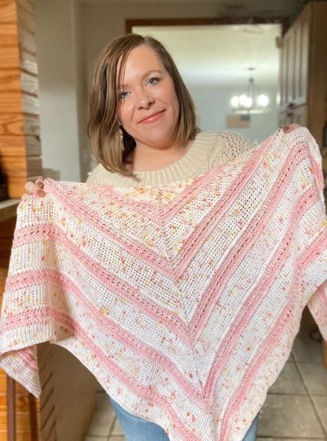 Tunisian Crochet Triangle, Free Crochet Shawl Patterns, Crochet Shawl Patterns, Crochet Triangle Scarf, Crochet Shawl Free, Tunisian Crochet Hook, Crochet Shawl Pattern Free, Crochet Triangle, Crochet Shawls And Wraps