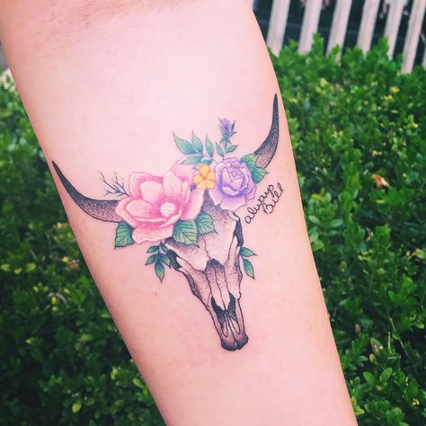 Bull skull with flowers around it, as a memorial piece for my sister Bull that past away. Bull Skull Tattoo Women, Cow Skull Tattoo Flowers, Bull Skull Tattoo With Flowers, Bull Skull Tattoo, Cow Skull Tattoos, Bull Skull Tattoos, Bull Tattoo, Tattoo With Flowers, Taurus Tattoo