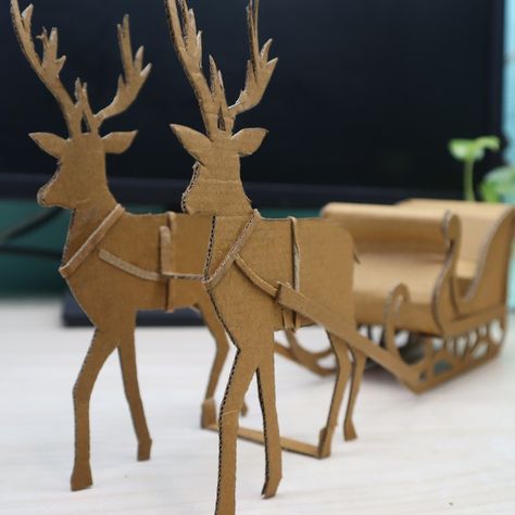 Sante Reindeer and Sleigh Santa Sleigh And Reindeer Template, Diy Santa Sleigh And Reindeer, Cardboard Sleigh Template, Santas Sleigh Diy Cardboard, Makedo Ideas, Reindeer Cardboard, Cardboard Sleigh, Sleigh Craft, Gingerbread Sleigh