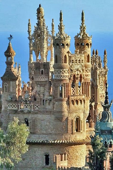 Benalmadena Spain, Europe Landmarks, Malaga City, Costa Del Sol Spain, Vacation Scrapbook, Malaga Spain, Log Cabin Homes, Travel Goals, Summer Travel