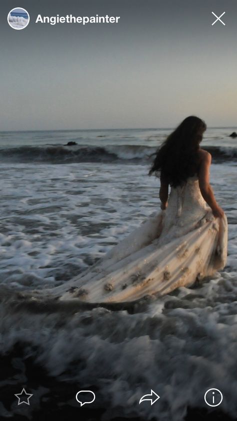 A walk among the waves for a trash the dress photo shoot, done the day after my wedding. Trash The Dress Photo Shoot, Wedding Dress Aesthetic, Photo Mood, Romantic Photo, Water Shoot, Caribbean Wedding, Trash The Dress, Dress Photo, Wedding 2025