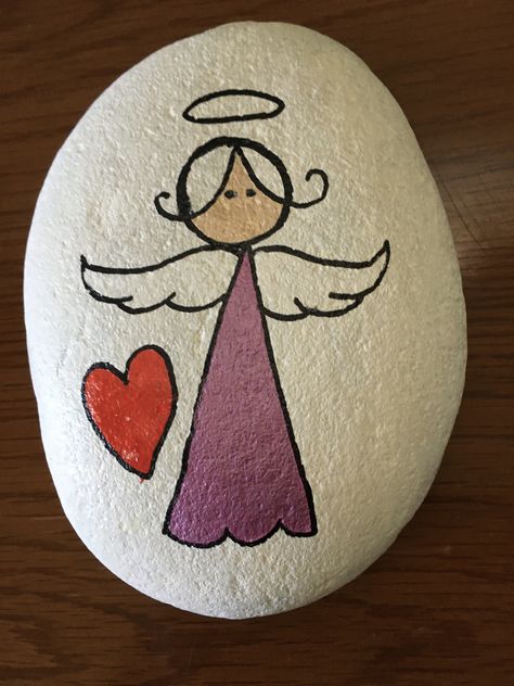 Angel Painted Rocks, Mandala Painted Rocks, Diy Rock Art, Stone Art Painting, Christian Crafts, Painted Rocks Kids, Painted Rocks Craft, Painted Rocks Diy, Rock Painting Ideas Easy