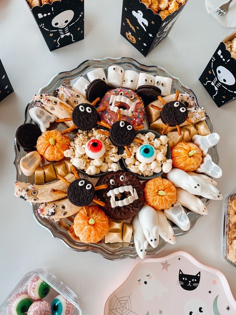 Spooky food platter Nugget Platter, Food Platter, Spooky Food, Food Plate, Chicken Nugget, Halloween Food, Food Platters, Chicken Nuggets, Halloween Treats