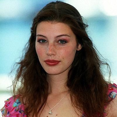 Megan Draper, Fuchsia Lipstick, Barely There Makeup, Jessica Pare, Flamboyant Natural, Jessica Lee, Abercrombie Girls, Jennifer Jones, Subtle Makeup