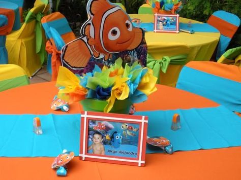 Finding Dory Centerpieces Ideas, Finding Nemo Centerpieces Ideas, Nemo Centerpieces Ideas, Finding Nemo Centerpieces, Nemo Centerpieces, Nemo Baby Shower, Finding Nemo Baby, Finding Dory Birthday Party, Finding Nemo Party