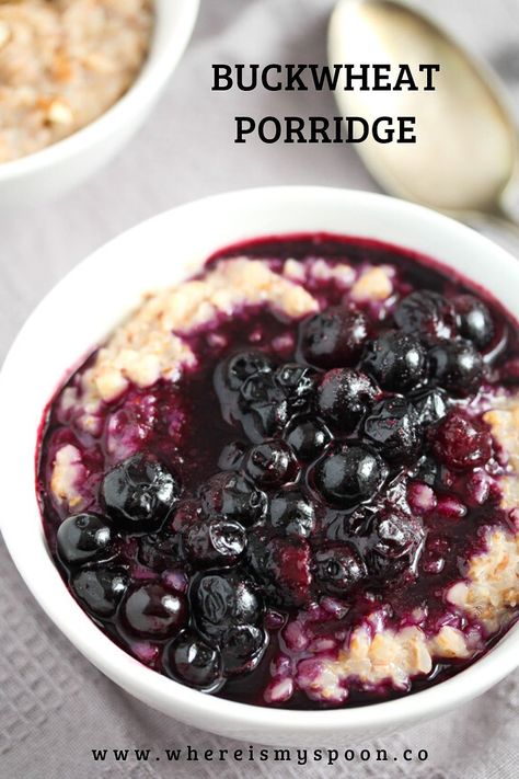 Start the day with a healthy buckwheat porridge with berries or fruit, a delicious alternative to the common oatmeal. An easy, gluten-free breakfast that will keep you full for hours. #whereismyspoon #buckwheat #buckwheatporridge #porridge #buckwheatrecipes #buckwheatbreakfast #breakfastrecipes #howtocookbuckwheat #glutenfree #glutenfreebreakfast Lemon Jelly Recipe, Oats Porridge Recipe, How To Cook Buckwheat, Buckwheat Gluten Free, Buckwheat Porridge, Oats Porridge, Oatmeal Porridge, Buckwheat Recipes, Buckwheat Groats